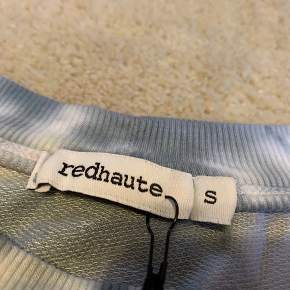 NWT Red Haute Tie Dye Slouchy Crew Neck Twist Tie Tee Shirt Size S - Picture 12 of 12